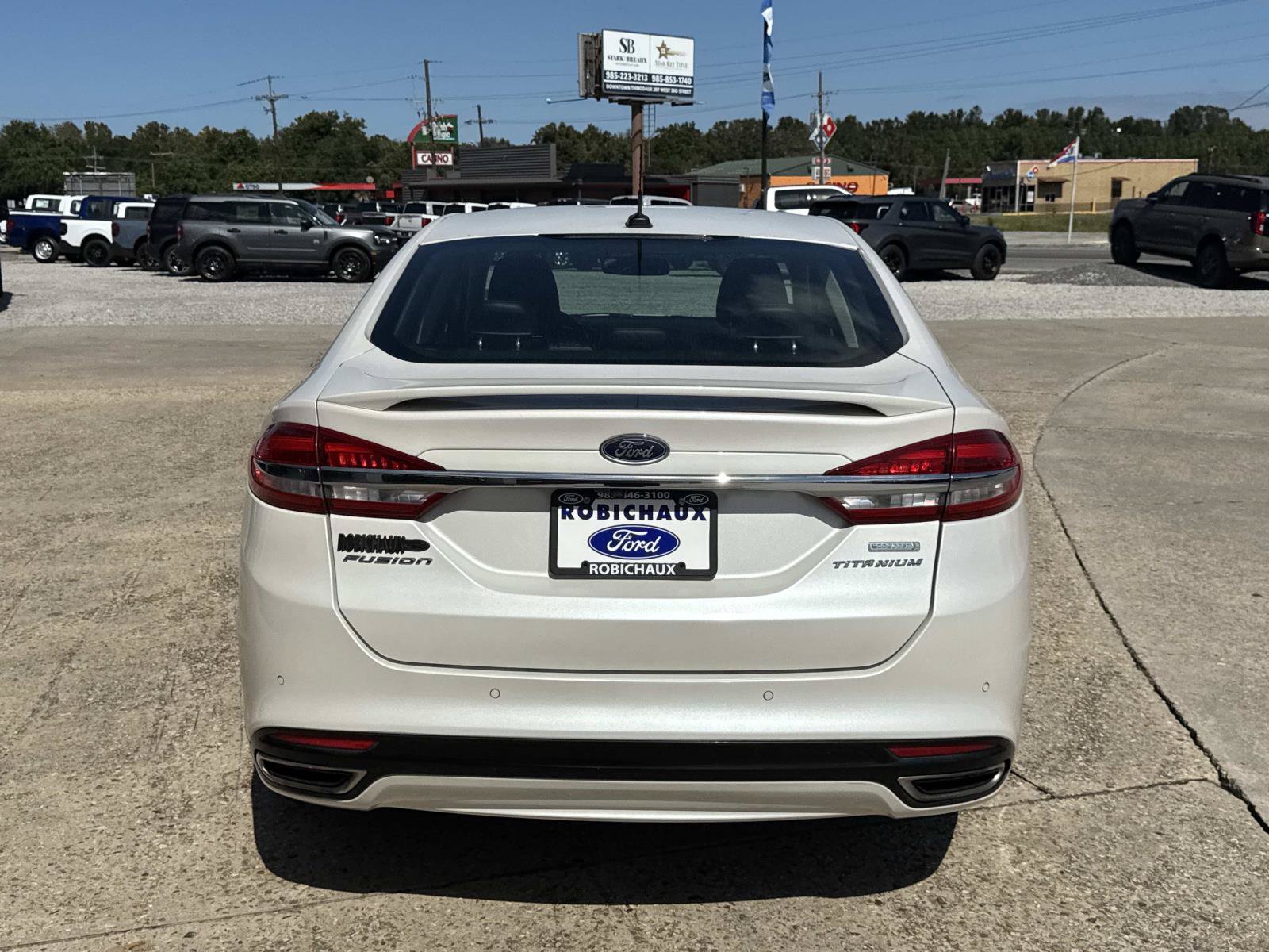 Used 2017 Ford Fusion Titanium FWD image 6