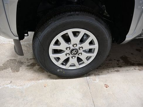 New 2026 Toyota Tacoma SR5 image 32