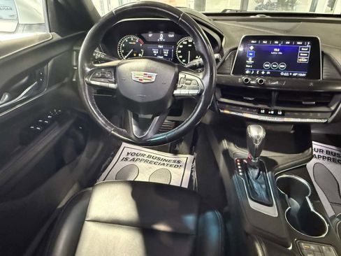 Used 2021 Cadillac CT4 Luxury image 29