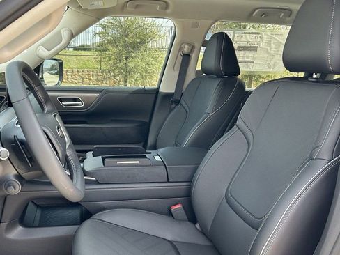 New 2026 INFINITI QX80 Luxe RWD image 21