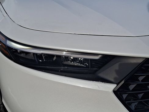 Certified 2025 Honda Accord Sport image 9