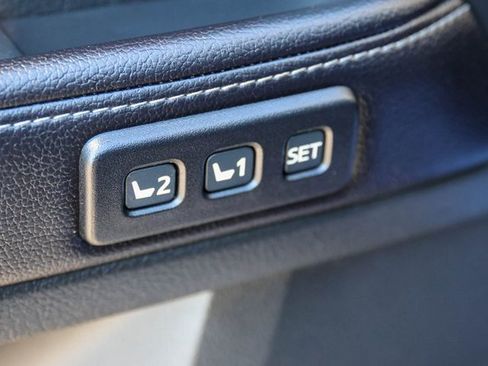 Used 2017 Toyota 4Runner SR5 image 10