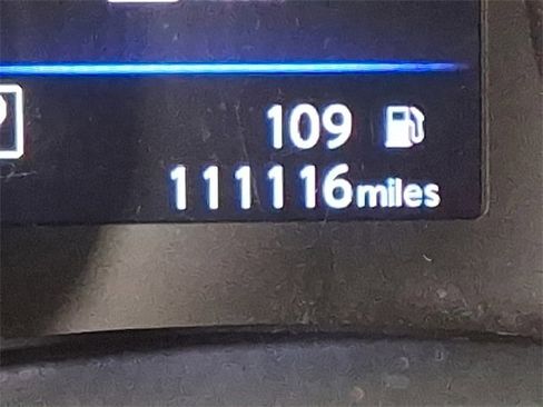 Used 2018 Nissan Rogue SV image 19