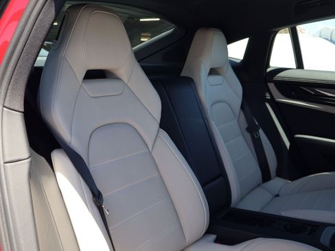 New 2026 Porsche Panamera image 23