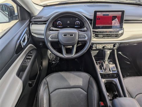 Certified 2022 Jeep Compass Limited w/ Elite Group image 20