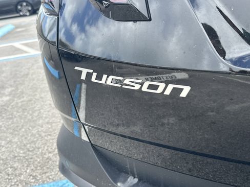New 2026 Hyundai Tucson Limited image 8