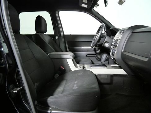 Used 2009 Ford Escape XLT FWD image 11
