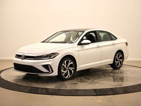 New 2026 Volkswagen Jetta SEL image 7