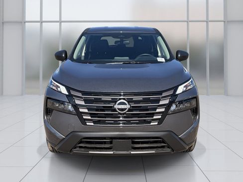 New 2026 Nissan Rogue S image 9