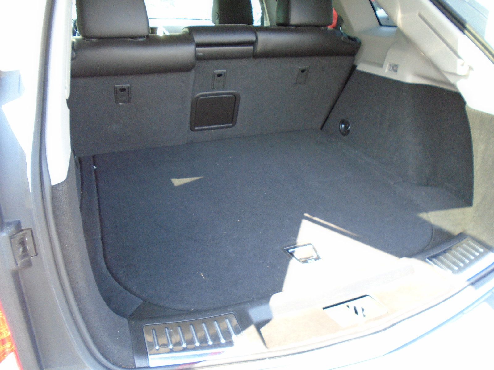 Used 2011 Cadillac SRX 2WD image 9