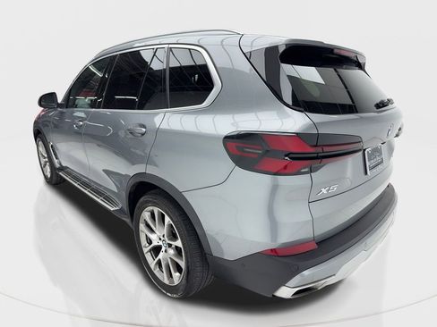 Used 2024 BMW X5 sDrive40i image 12