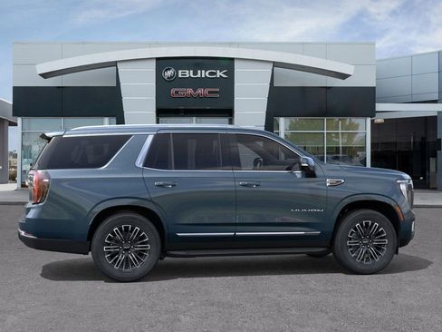 New 2026 GMC Yukon Elevation image 6