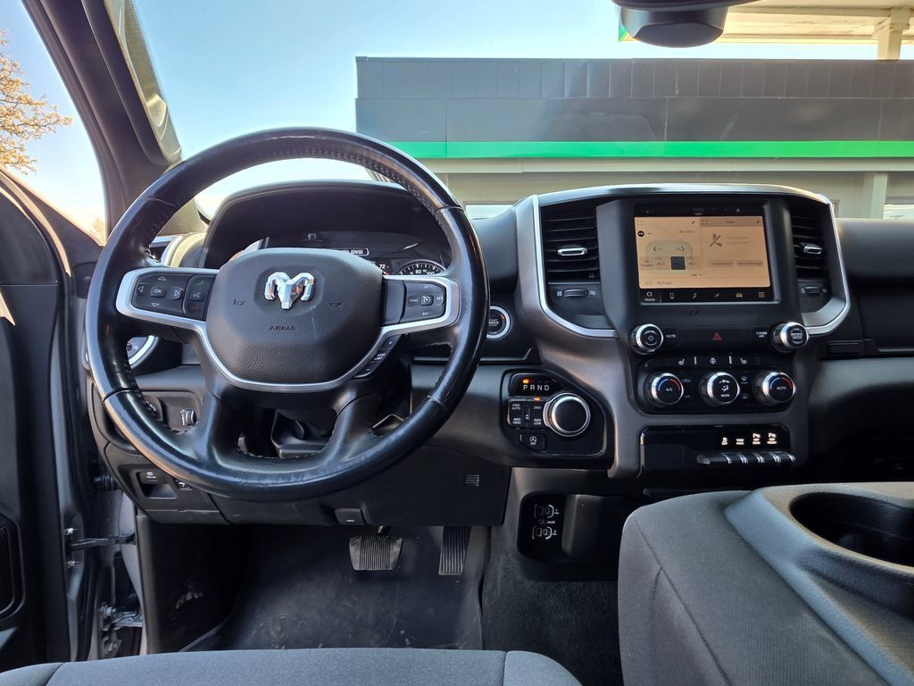 Used 2023 RAM 1500 Lone Star AWD/4WD image 15