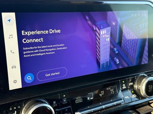 Used 2023 Toyota Highlander Platinum image 26