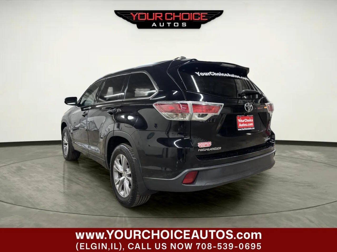Used 2014 Toyota Highlander XLE AWD/4WD image 3