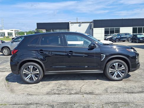 New 2025 Mitsubishi Outlander Sport SE image 9