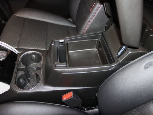 Used 2023 GMC Canyon AT4X image 42