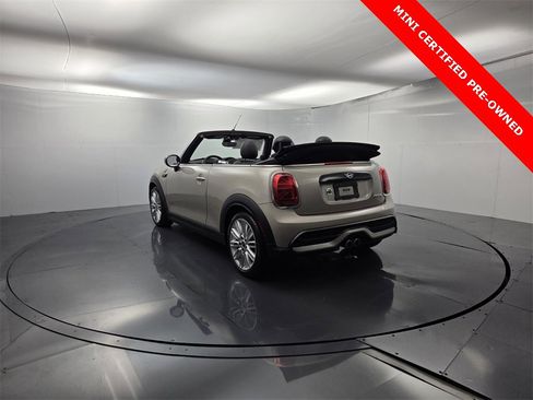 Used 2022 MINI Cooper S image 9