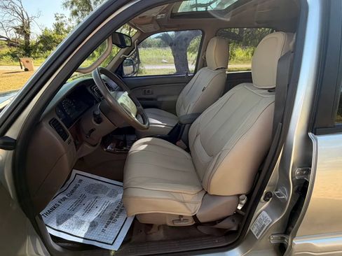 Used 1999 Toyota 4Runner Limited RWD image 17
