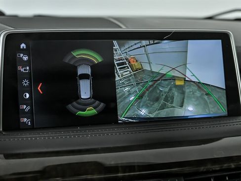 Used 2018 BMW X5 xDrive40e image 28