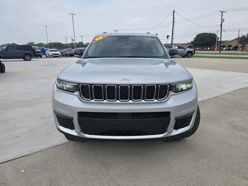 Used 2023 Jeep Grand Cherokee L Limited w/ Trailer Tow Group (B) AWD/4WD image 8
