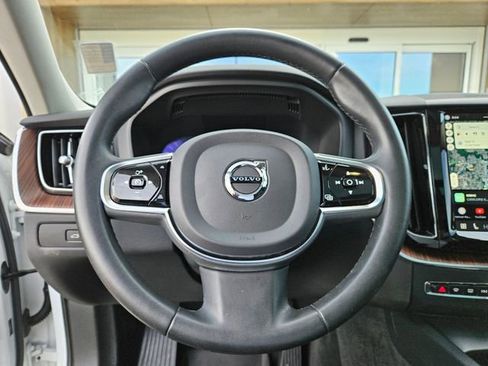 Certified 2023 Volvo XC60 T8 Plus w/ Protection Package Premier AWD/4WD image 25