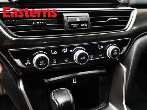 Used 2020 Honda Accord Sport image 19
