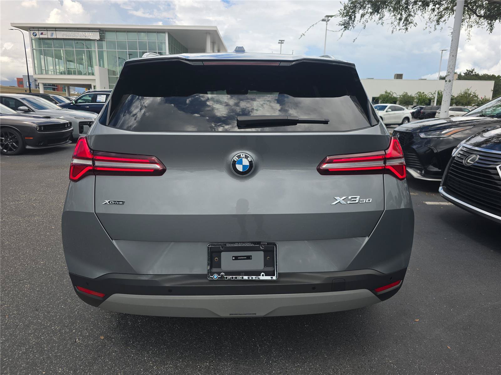 Certified 2025 BMW X3 xDrive30i w/ Convenience Package AWD/4WD image 4