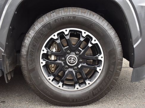 Certified 2023 Toyota Sequoia Limited w/ TRD Off-Road Package AWD/4WD image 28