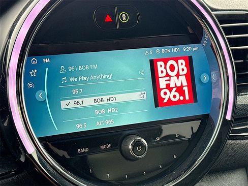 Used 2022 MINI Cooper Clubman S image 15