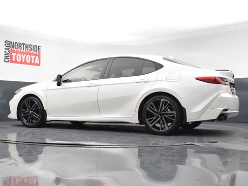 Used 2025 Toyota Camry XSE FWD image 26
