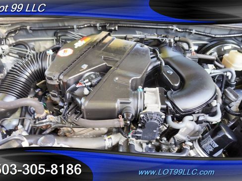 Used 2014 Toyota Tacoma 4x4 Double Cab w/ TRD Sport Package image 20