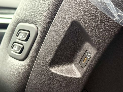 New 2026 Kia Carnival SX Prestige FWD image 38