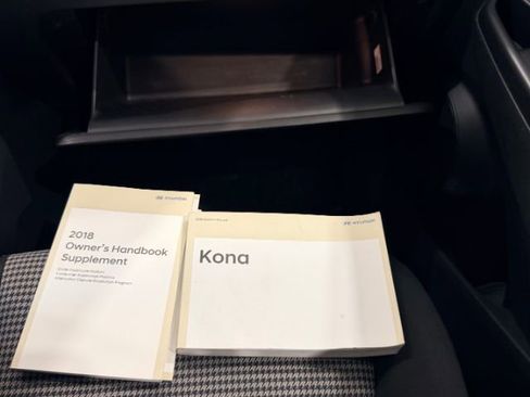Used 2018 Hyundai Kona SE image 20