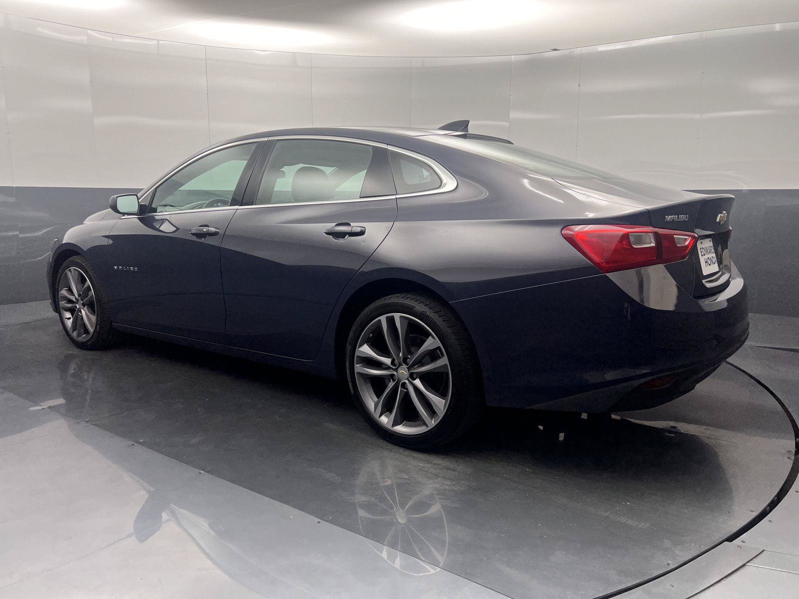 Used 2025 Chevrolet Malibu LT FWD image 31