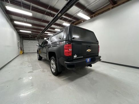 Used 2018 Chevrolet Silverado 1500 LT w/ All Star Edition image 6