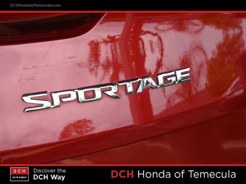 Used 2022 Kia Sportage EX w/ EX Technology Package image 7