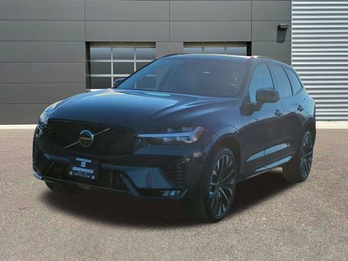 New 2026 Volvo XC60 B5 Ultra w/ Protection Package Premier image 3