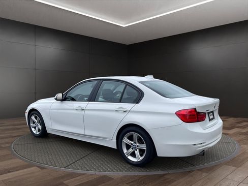 Used 2014 BMW 320i xDrive Sedan AWD/4WD image 6