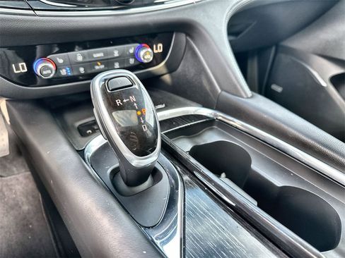 Used 2021 Buick Enclave Avenir w/ Avenir Technology Package image 26