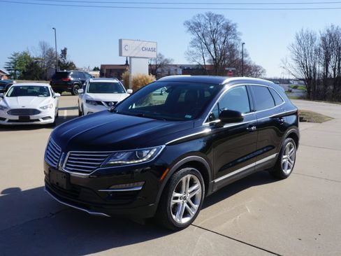Used 2017 Lincoln MKC Reserve w/ Lincoln MKC Climate Package AWD/4WD image 1
