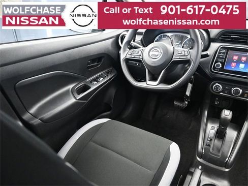Used 2025 Nissan Versa S w/ Trunk Package image 10