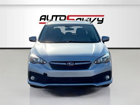 Used 2020 Subaru Impreza Premium image 2