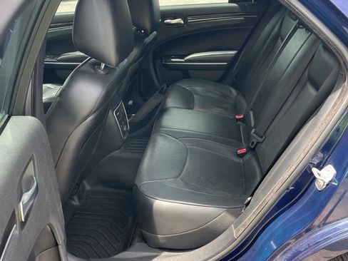 Used 2014 Chrysler 300 C AWD/4WD image 10