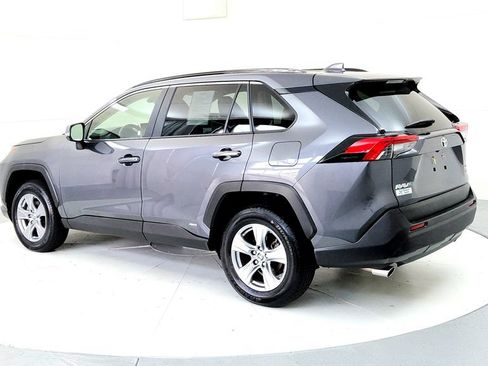 Certified 2025 Toyota RAV4 XLE w/ Convenience Package AWD/4WD image 4