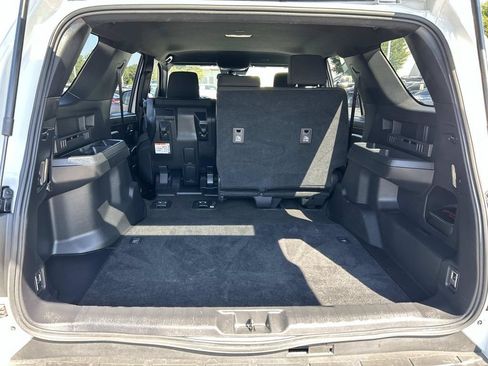Used 2026 Toyota 4Runner SR5 AWD/4WD image 12