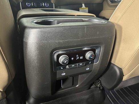 Used 2023 Chevrolet Tahoe Premier image 28