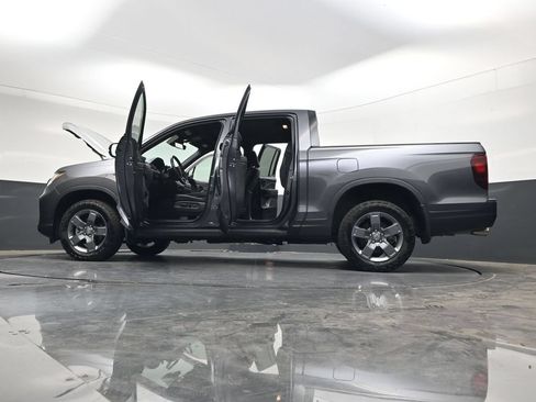 Used 2024 Honda Ridgeline TrailSport image 40
