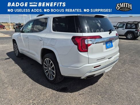 Used 2020 GMC Acadia Denali w/ Technology Package FWD image 6