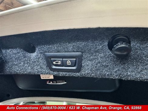 Used 2012 BMW 528i Sedan RWD image 31